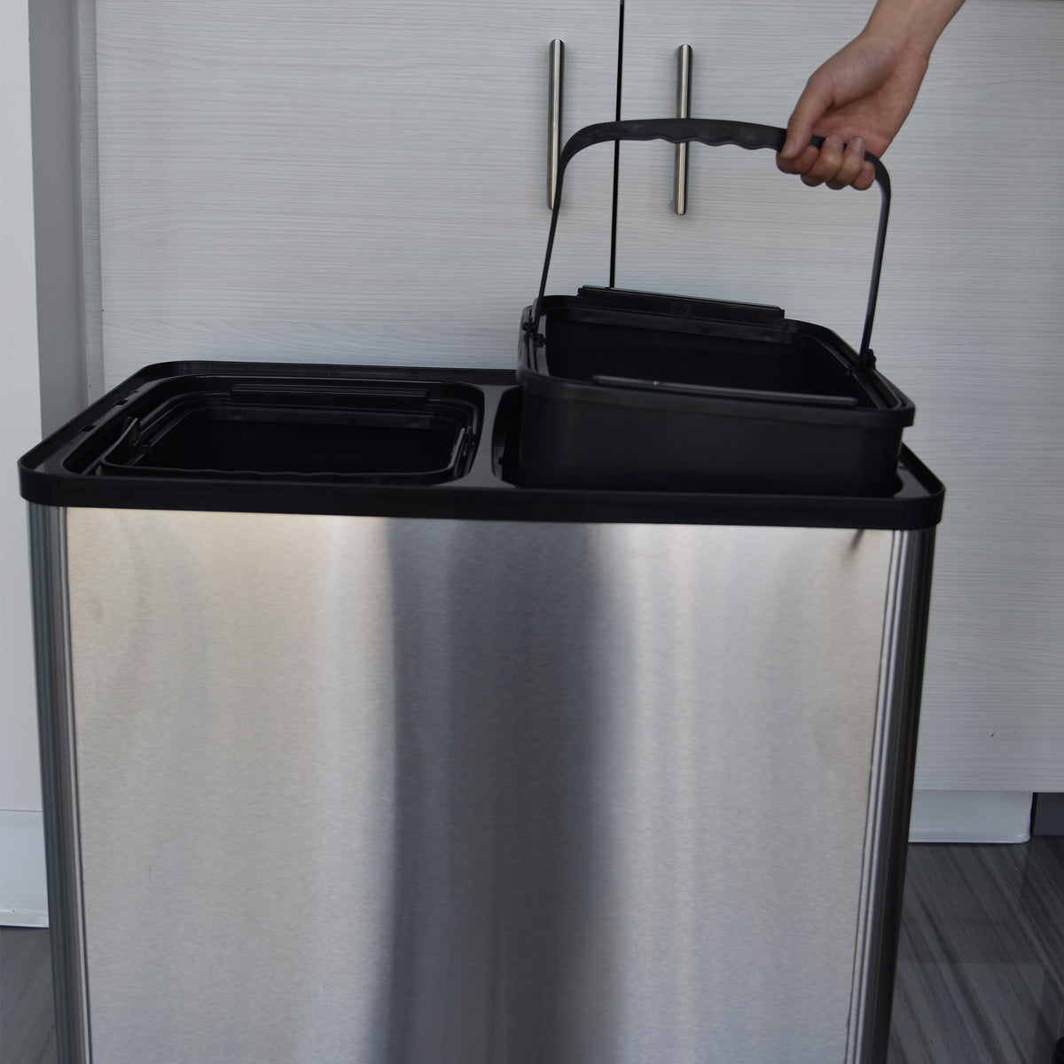 iTouchless 16 Gallon / 61 Liter Stainless Steel Sensor Recycle Bin & Trash Can removable inner buckets